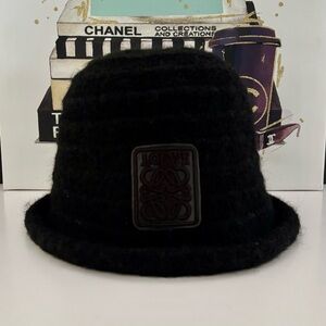 Winter Wool Bucket Hat-Black